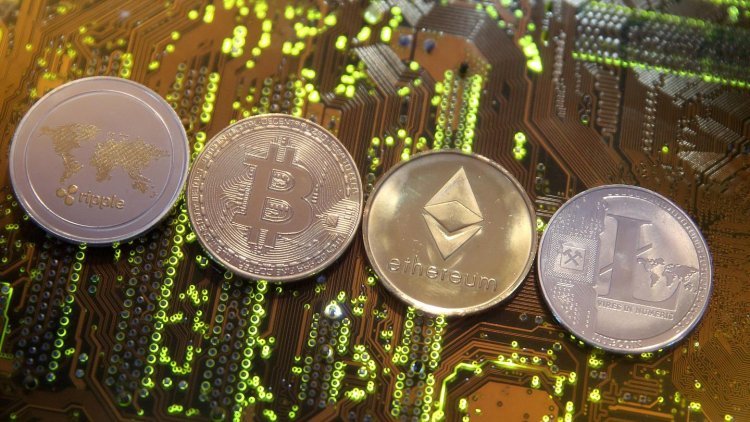 Are decentralized wallets truly safer than custodial ones in 2025