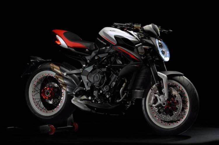 MV Agusta Dragster 800 – Specs, Price & Review (2025)