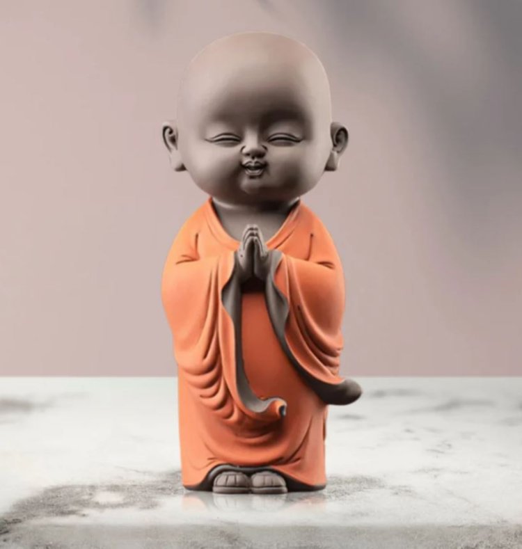 Art Meets Home: Explore Decorative Human and Animal Sculptures