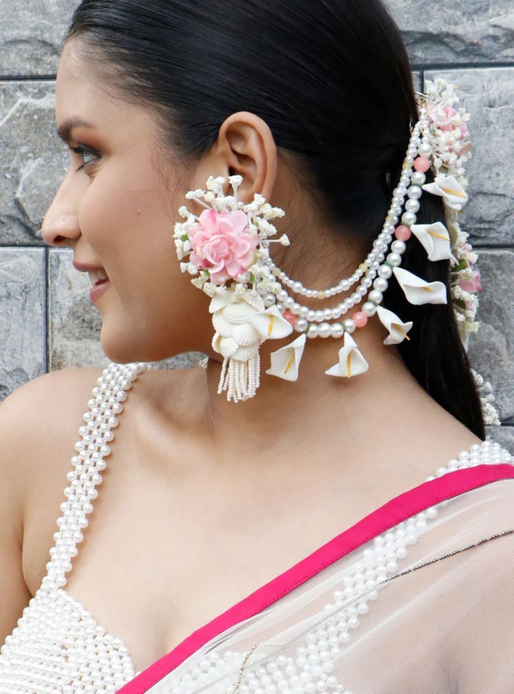 Elegant Flower Jewelry by VAIDAAN – Bridal Floral Jewellery