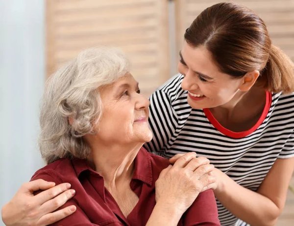 How to Help Seniors Live More Independently at Home