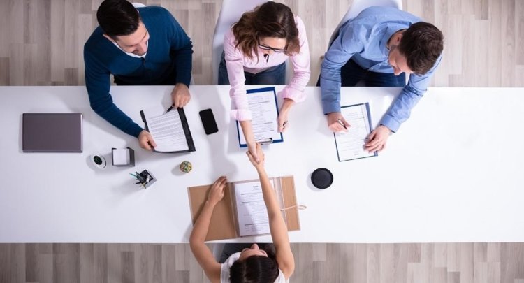Why Businesses Need a Placement Consultant in Gurgaon?