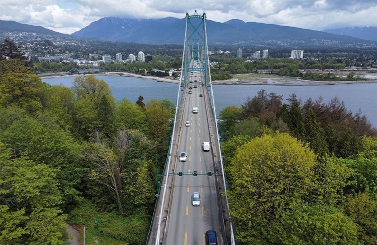 Common Challenges Faced by Land Surveyors Vancouver BC in Urban Projects
