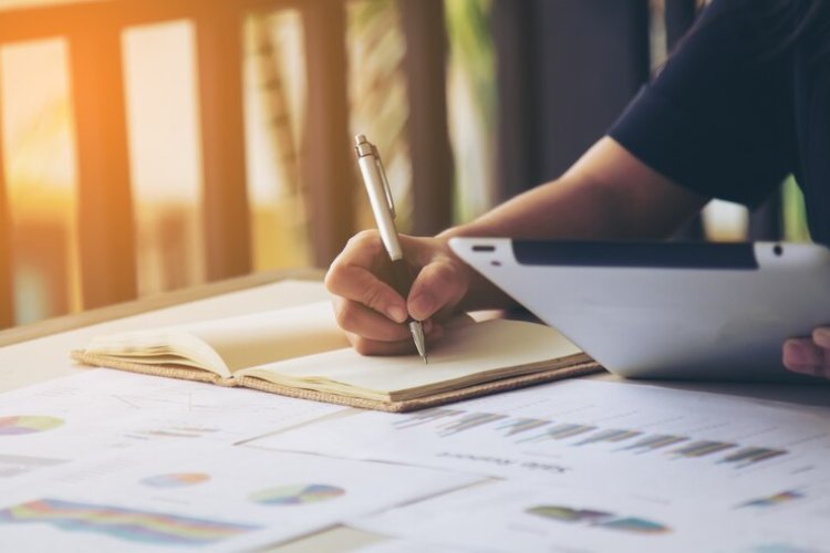 What Happens When Content Is Refined by a Skilled Editor?