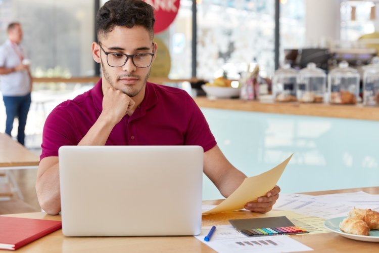 How You Analyze Multiple-Choice Questions in US Online Exams
