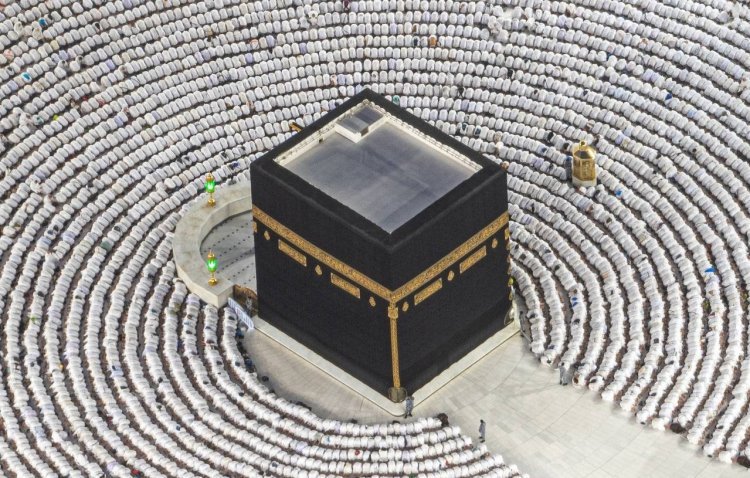 Are 3 Star Umrah Packages Better Than Basic Economy Umrah Deals?