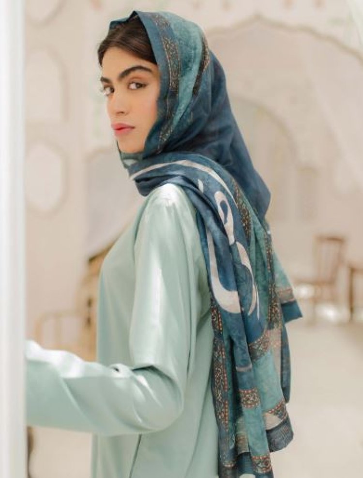 Manto Wear: Modest Fashion That Combines Style, Comfort, and Elegance